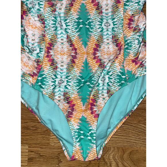 VM One Piece Swimwear Bathing Suit Women’s Plus Size 1x Multicolored NWT - Picture 6 of 13